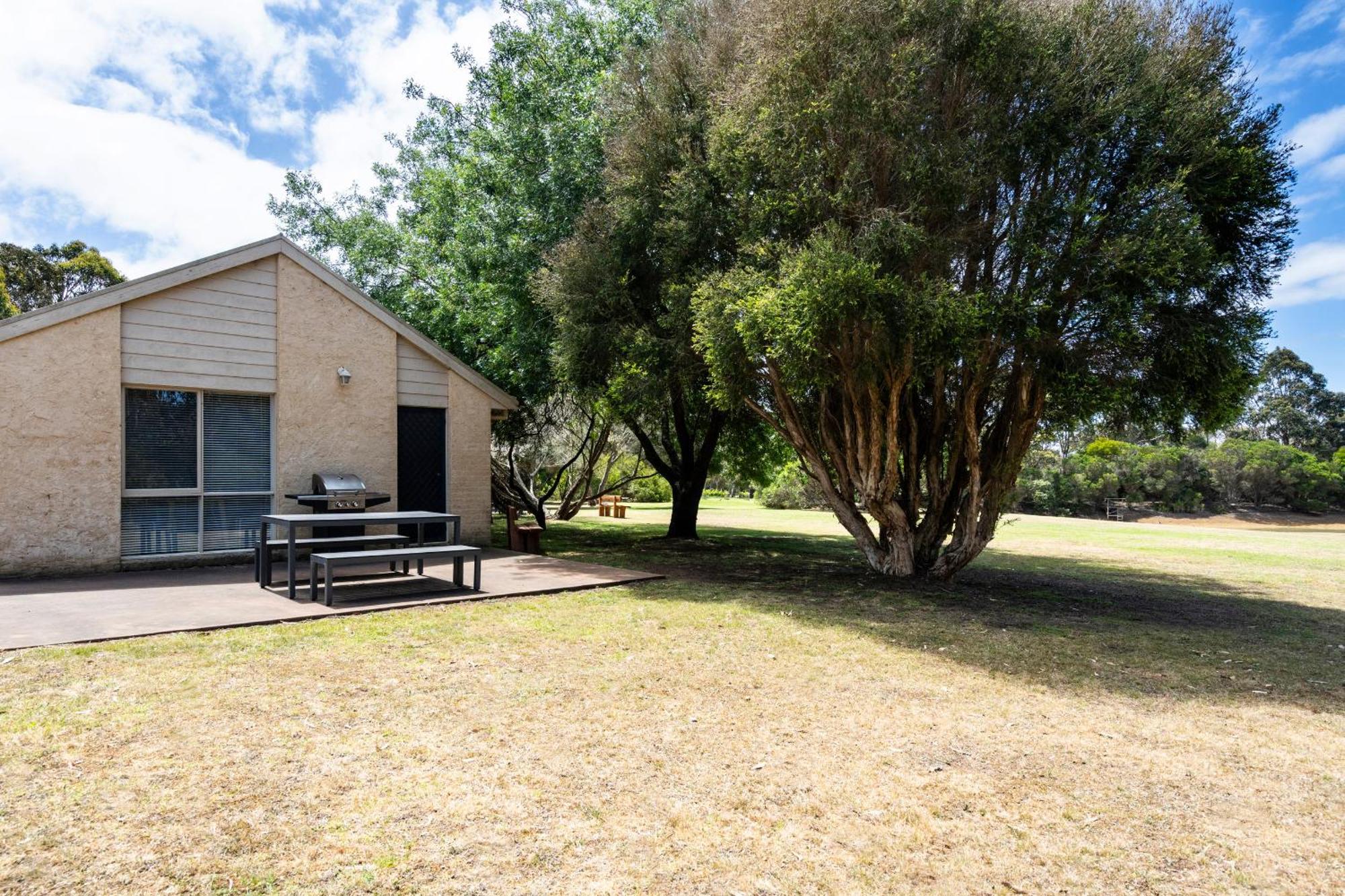 Bells Beach Cottages Bellbrae Exterior photo